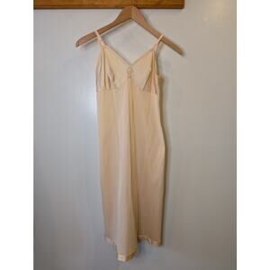 Vintage 60s 70s Nylon Slip Dress Nightgown Cream Ivory Bridal Cottagecore L